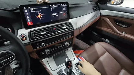 BMW 530d (F10) 안드로이드 12인치 올인원으로 교체했어요!! navifly