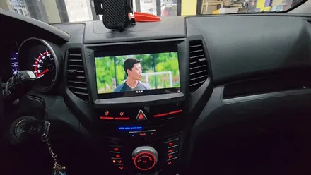 카나로 안드로이드 올인원 XPLUS 티볼리에어 인천내비매립 후방카메라 설치