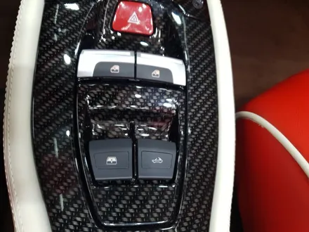 페라리458 스파이더 컬러커스텀 실내커스텀 서울 수원 가죽복원 메카디테일링 / 오산시 누읍동