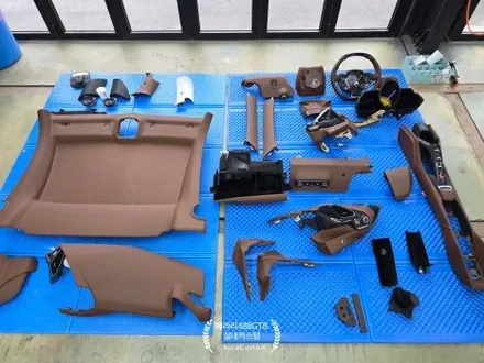 페라리488GTB 자동차실내커스텀 국내1대 뿐인 실내공간 페라리실내도색 작은차이의 퀄리티 아우라커스텀 / 오산 수목원로
