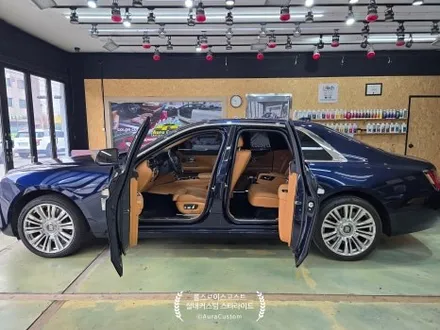 롤스로이스고스트 고객맞춤 감성을 입히는 실내커스텀 아우라커스텀 만의 맞춤 실내커스텀 리디자인 / 오산시 누읍동