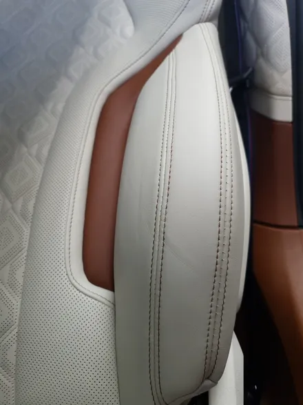 동탄 BMW M8 자동차가죽복원으로 메카디테일링 에서 완벽하게 해결!! / 오산시 누읍동