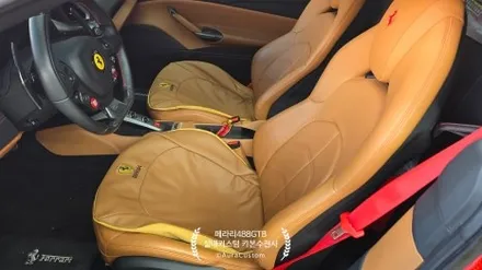 페라리488GTB 실내커스텀 빛과 색의 조화 페라리실내커스텀 으로 새로운분위기를 만들다 아우라커스텀 / 오산시 누읍동