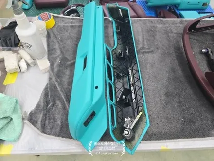 롤스로이스컬리넌실내커스텀 브레이크캘리퍼도색 까지 실내와 맞춤형 티파니민트컬러 롤스로이스실내커스텀 은 이렇게? 수원실내커스텀 아우라커스텀 / 오산시 누읍동