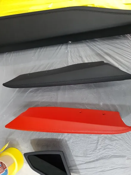 페라리458이탈리아 컬러커스텀 실내커스텀 가죽복원 아우라커스텀 레텍코리아 오산본점 / 오산시 누읍동