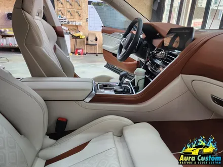 BMWM8 수원가죽크리닝 가죽코팅 밝은투톤시트 이염관리 아우라커스텀 / 오산 수목원로