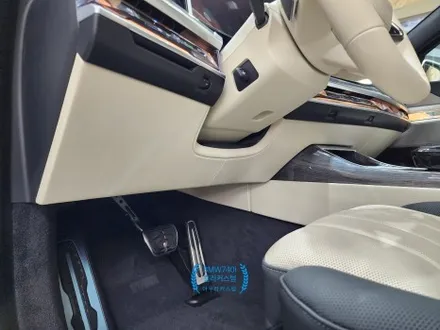 BMW740i 실내커스텀 실내옵션컬러의 아쉬움을 아우라커스텀 에서 깔끔하게 해결 / 오산 수목원로