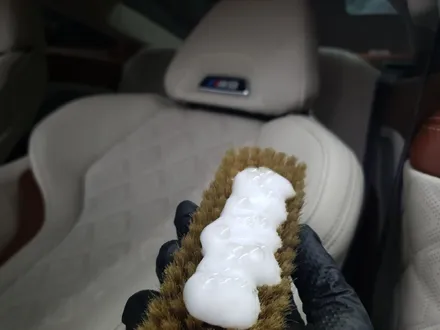 동탄 BMW M8 자동차가죽복원으로 메카디테일링 에서 완벽하게 해결!! / 오산시 누읍동