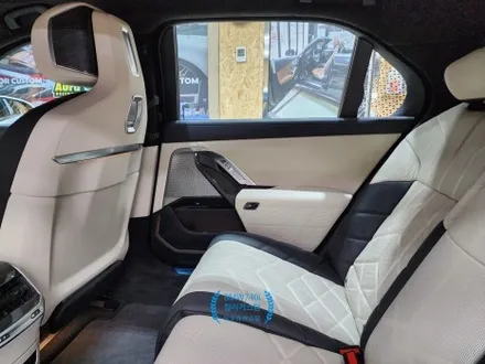 BMW740i 실내커스텀 실내옵션컬러의 아쉬움을 아우라커스텀 에서 깔끔하게 해결 / 오산 수목원로