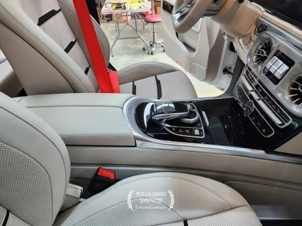 벤츠G63AMG 있는그대로의 변화 안전벨트교체 가죽복원 컬러커스텀 한번의 선택이 매우 중요합니다. 최고의 시스템 아우라커스텀 / 오산 수목원로