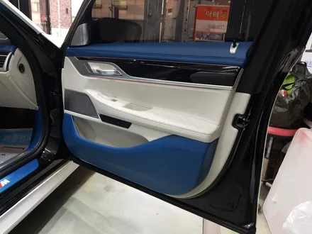 서울 자동차실내복원 BMW745e 컬러커스텀 가죽복원 아우라커스텀 레텍코리아 오산본점 / 오산시 누읍동