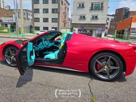 페라리458스파이더 고질병 버튼및플라스틱 끈적임 멜팅현상 복원 및 실내커스텀 페라리실내커스텀 으로 나만의커스텀마이징 아우라커스텀 / 오산시 누읍동