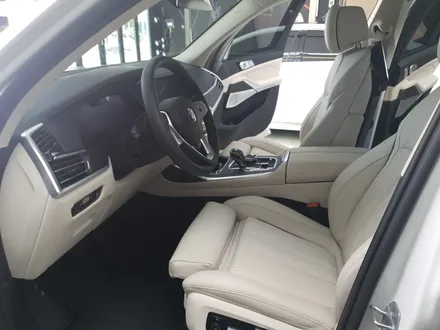 가죽시트복원 및 가죽코팅 BMW X7 복원으로 해결하다 메카디테일링 / 오산시 누읍동