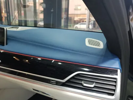 서울 자동차실내복원 BMW745e 컬러커스텀 가죽복원 아우라커스텀 레텍코리아 오산본점 / 오산시 누읍동