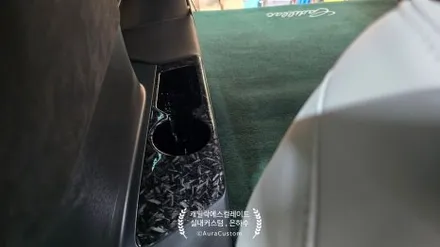 캐딜락 에스컬레이드 롱바디 투톤인테리어 실내커스텀 포지드수전사 안전벨트컬러교체 은하수설치 차별화된시스템 아우라커스텀 / 오산시 누읍동