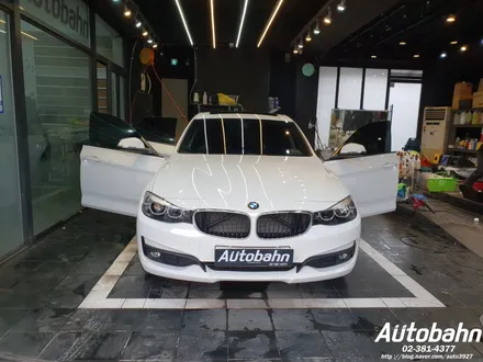 BMW 3GT 부분 클리닝 커피 쏟은 차량 클리닝 바닥 클리닝 커피 쏟음 차량 크리닝 / 고양시 삼송동