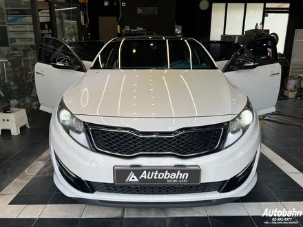 KIA K5 로얄시리즈701 반사썬팅 오래되고 노후화되어 변색된 필름 가성비 좋은 로얄시리즈 반사필름으로 시공받으세요! / 고양시 삼송동