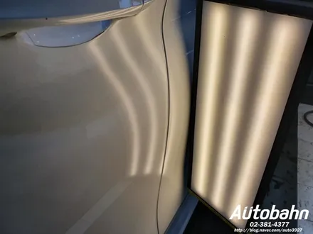 BMW X6M50D 문콕 덴트 자동차 덴트 문콕복원 자동차기스복원은 아우토반 일산점입니다. / 고양시 삼송동