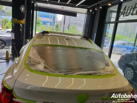 BMW X6M50D 프리미엄 광택 삼송 광택 은평구 광택 제대로 된 광택을 받아보세요 차량 손상이 없게끔 꼼꼼한 광택을 3인의 디테일러가 시공해드립니다. / 고양시 삼송동