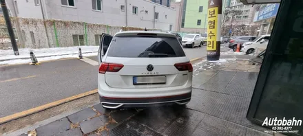 티구안 광각미러교환 시공 / 고양