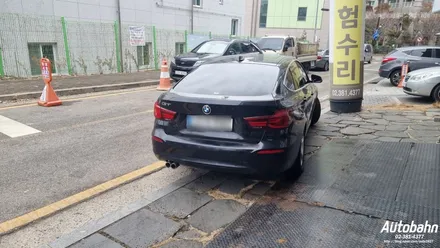 BMW 3GT 블랙박스 장착 아이나비 Z9000 설치 가성비 블랙박스 아이나비QXD 블랙박스 / 고양
