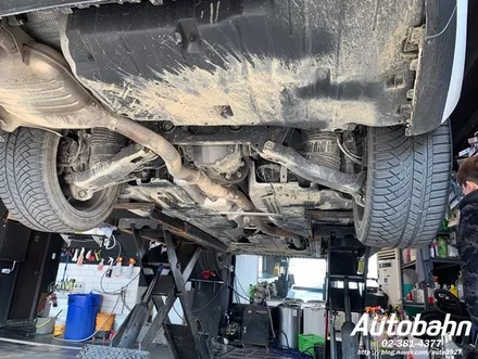 벤츠 E-COUPE AMG 하부세차 리프트세차 엔진룸 코팅 일산 은평 제대로된 하부세차 진흙제거 / 고양시 삼송동