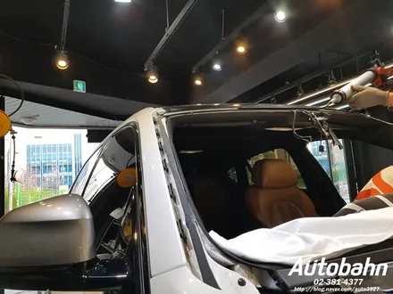 BMW X6M50D 보험수리 전면 유리 교환 보험수리 자차 처리 교환 휠 복원은 일산 아우토반에서 진행하세요 ^^ / 고양시 삼송동