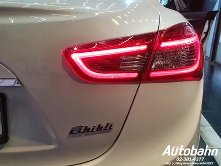 파인뷰 LX3000 블랙박스 시공 설치 수입차 블랙박스 마세라티 기블리 블랙박스 작업 재설치 이전설치 블랙박스 행사진행중! / 고양시 삼송동