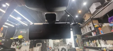 BMW 320D F30 옵틱글래스 광각미러 아이나비Z9000 하이패스 시공 모든 시공이 가능한 아우토반에서 시공받으세요! / 고양