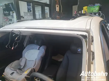 BMW 3GT 자동차 유리 교환 보험수리 자차 유리 교환 수입차 유리 교환 은 일산 아우토반에서 받으세요 ^^ / 고양시 삼송동