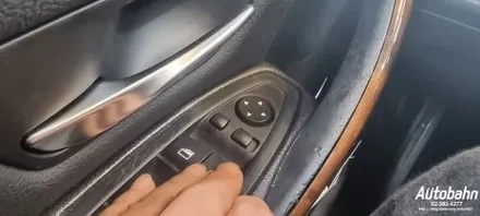 BMW 320D F30 옵틱글래스 광각미러 아이나비Z9000 하이패스 시공 모든 시공이 가능한 아우토반에서 시공받으세요! / 고양