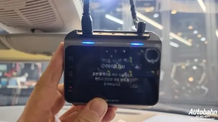 벤츠GLE 300D 아이나비QXD1 블랙박스 설치 아이나비커넥티드  에코파워팩S8 보조배터리 시공은 아우토반에서 받으세요! / 고양