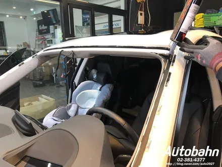 BMW 3GT 자동차 유리 교환 보험수리 자차 유리 교환 수입차 유리 교환 은 일산 아우토반에서 받으세요 ^^ / 고양시 삼송동