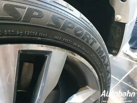 BMW X6M50D 보험수리 전면 유리 교환 보험수리 자차 처리 교환 휠 복원은 일산 아우토반에서 진행하세요 ^^ / 고양시 삼송동