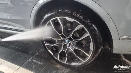 신형 BMW X740I 디테일링세차 프리미엄세차 출고후 세차 차량메인터넌스세차는 아우토반과 상의 하세요!! / 고양
