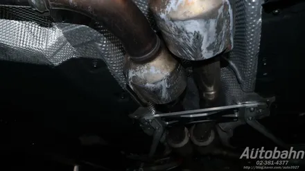 BMW M4 차량 하부 오염물제거 하부세차 리프트세차 디테일링세차 은평구하부세차 일산하부세차 파주하부세차 / 고양시 삼송동