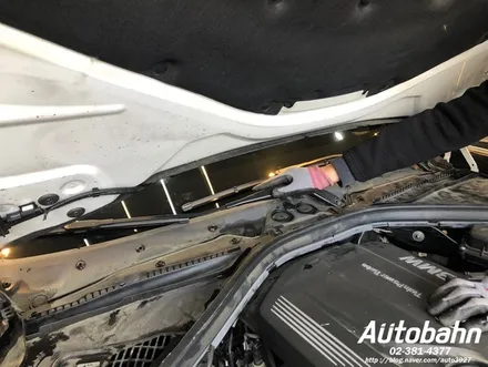 BMW 3GT 자동차 유리 교환 보험수리 자차 유리 교환 수입차 유리 교환 은 일산 아우토반에서 받으세요 ^^ / 고양시 삼송동