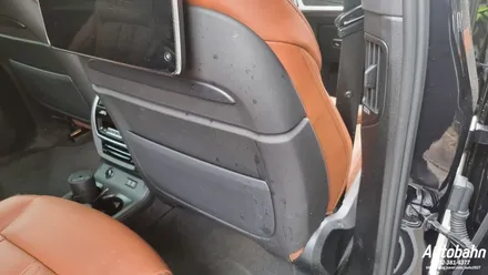 BMW X7 실내크리닝 플로워매트 교환 토사 크리닝 차량바닥교환 도어트림 탈거 클리닝 / 고양