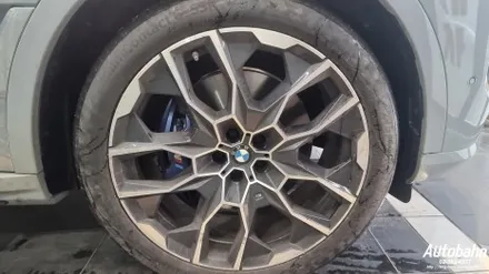 신형 BMW X740I 디테일링세차 프리미엄세차 출고후 세차 차량메인터넌스세차는 아우토반과 상의 하세요!! / 고양