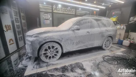 신형 BMW X740I 디테일링세차 프리미엄세차 출고후 세차 차량메인터넌스세차는 아우토반과 상의 하세요!! / 고양