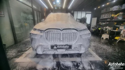 신형 BMW X740I 디테일링세차 프리미엄세차 출고후 세차 차량메인터넌스세차는 아우토반과 상의 하세요!! / 고양