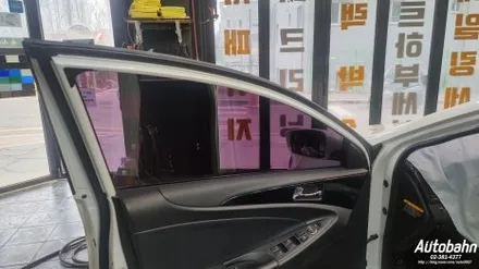 가성비좋은 로얄101썬팅 전면 50% 측면35%농도  옅은농도의 썬팅재시공 로얄썬팅 아우토반에서 받으세요! / 고양