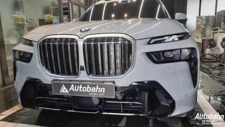신형 BMW X740I 디테일링세차 프리미엄세차 출고후 세차 차량메인터넌스세차는 아우토반과 상의 하세요!! / 고양