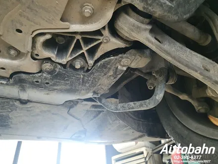 염화칼슘 제거 세차 BMW 530i 구파발세차 연신내세차 하부세차 제대로 된 하부세차는 아우토반에서 시공 받으세요. / 고양시 삼송동