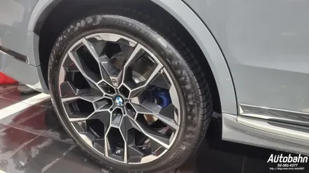 신형 BMW X740I 디테일링세차 프리미엄세차 출고후 세차 차량메인터넌스세차는 아우토반과 상의 하세요!! / 고양
