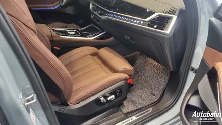 신형 BMW X740I 디테일링세차 프리미엄세차 출고후 세차 차량메인터넌스세차는 아우토반과 상의 하세요!! / 고양