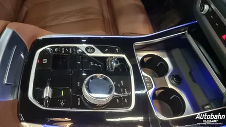 신형 BMW X740I 디테일링세차 프리미엄세차 출고후 세차 차량메인터넌스세차는 아우토반과 상의 하세요!! / 고양