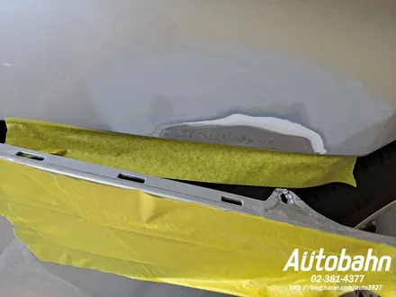 BMW 528i 자동차 사고 도장면 광택으로 안될 때. 판금,도장 수리는 1급 공업사 운영하는 아우토반에서 받으세요. / 고양시 삼송동