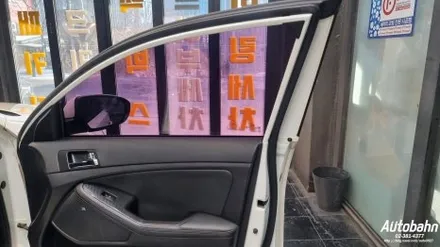 KIA K5 1세대 측후면 썬팅 열선 뽀글이 열선 지짐이 재시공 선반내림시공 열선손상없이 깔끔한 재시공 어보브하츠 가성비썬팅 / 고양