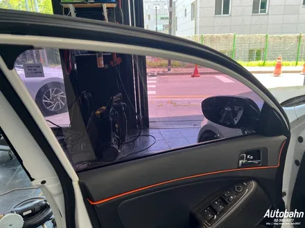 KIA K5 로얄시리즈701 반사썬팅 오래되고 노후화되어 변색된 필름 가성비 좋은 로얄시리즈 반사필름으로 시공받으세요! / 고양시 삼송동